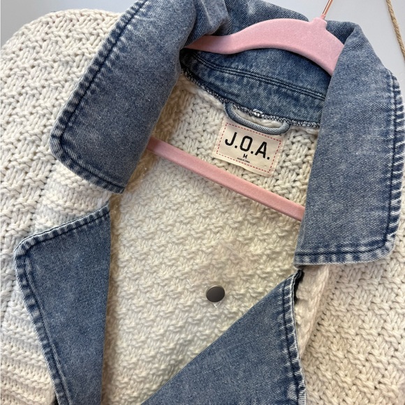 Cream Knit Cardigan with Blue Denim Collar - Picture 3 of 7